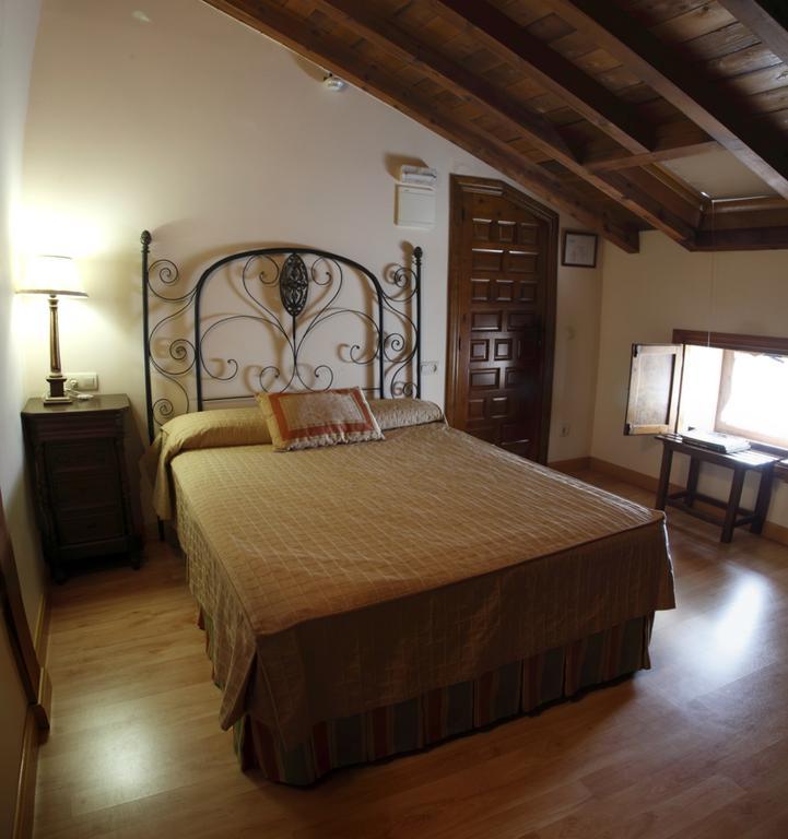 Hotel La Posada De Numancia Garray ภายนอก รูปภาพ